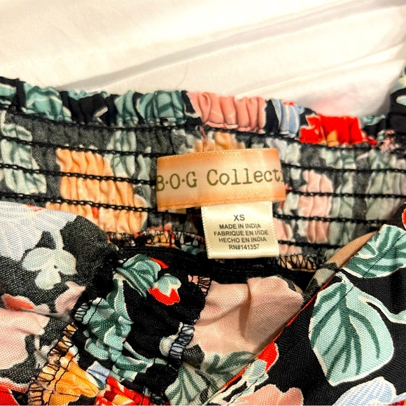 FLORAL SUMMER CROP TOP - Picture 3 of 3